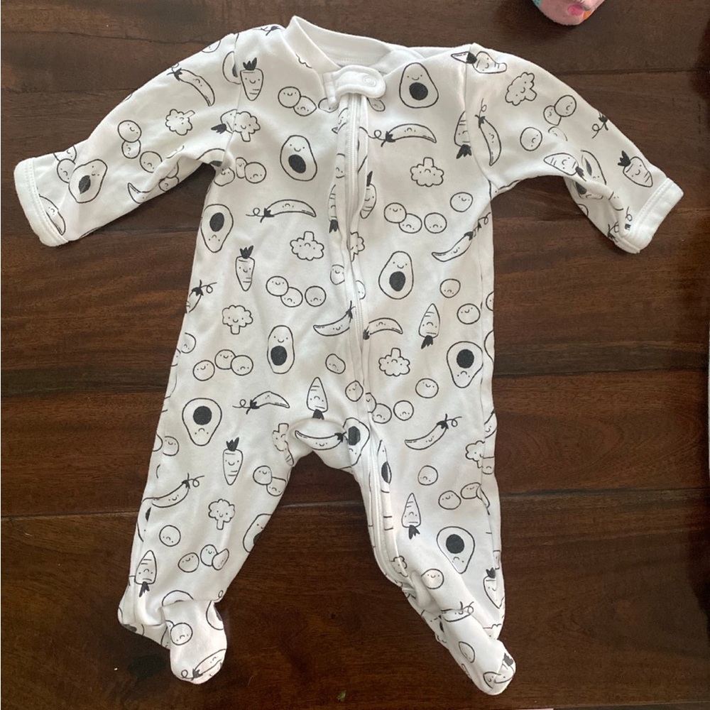 0-3 month bundle sleeper and pants and 3-6 angel dear sleeper - Picture 3 of 12